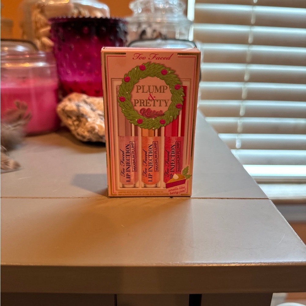 Too Faced Plump Pretty Lip Injection Set